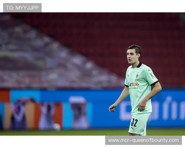 门兴中场诺伊豪斯因薪资言论遭下放U23,暴露内部矛盾 门兴中场诺伊豪斯因薪资言论遭下放U23,暴露内部矛盾